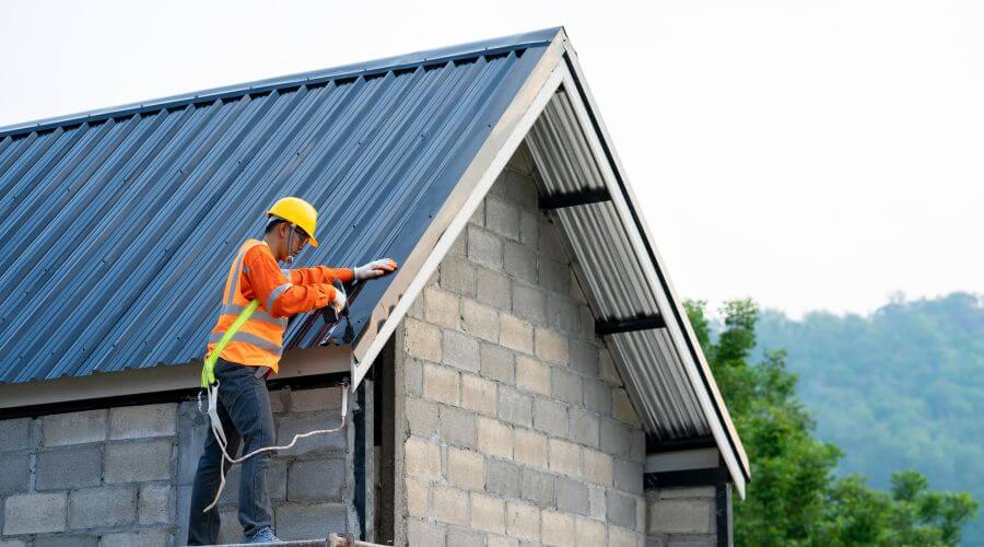 Expert Emergency Roof Repairs services in Sutton, AK
